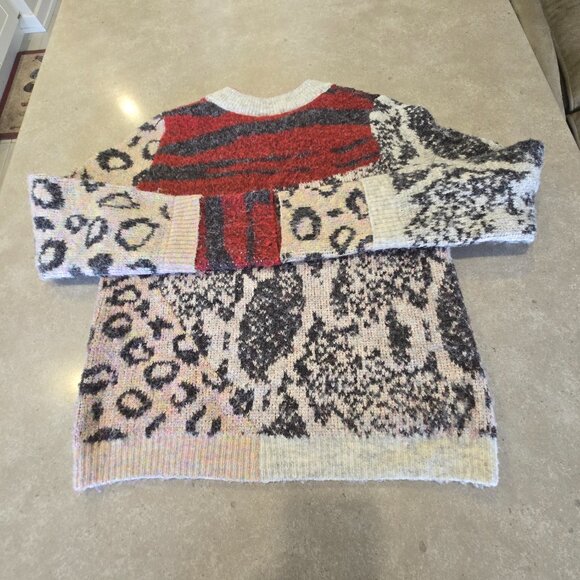 TNGT Women's Multi-Designs/Colors Long Sleeves Sweater - Size S/P - Picture 7 of 13